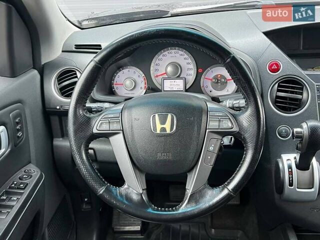 Черный Хонда Пилот, объемом двигателя 3.5 л и пробегом 274 тыс. км за 11500 $, фото 15 на Automoto.ua