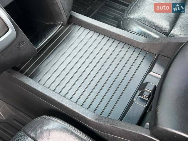 Черный Хонда Пилот, объемом двигателя 3.5 л и пробегом 274 тыс. км за 11500 $, фото 27 на Automoto.ua
