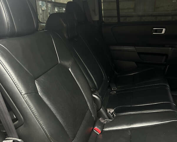 Черный Хонда Пилот, объемом двигателя 3.47 л и пробегом 251 тыс. км за 10500 $, фото 10 на Automoto.ua