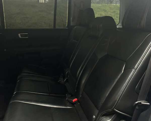 Черный Хонда Пилот, объемом двигателя 3.47 л и пробегом 251 тыс. км за 10500 $, фото 9 на Automoto.ua