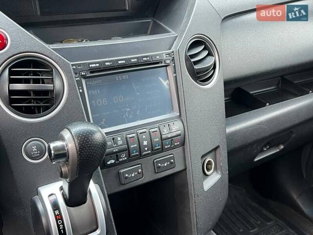 Черный Хонда Пилот, объемом двигателя 3.5 л и пробегом 274 тыс. км за 11500 $, фото 24 на Automoto.ua