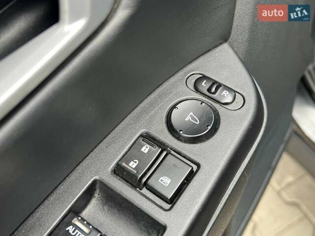 Черный Хонда Пилот, объемом двигателя 3.5 л и пробегом 274 тыс. км за 11500 $, фото 20 на Automoto.ua