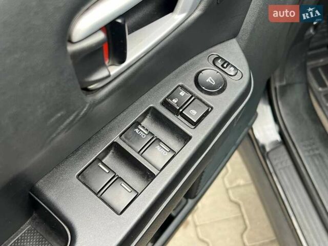 Черный Хонда Пилот, объемом двигателя 3.5 л и пробегом 274 тыс. км за 11500 $, фото 19 на Automoto.ua