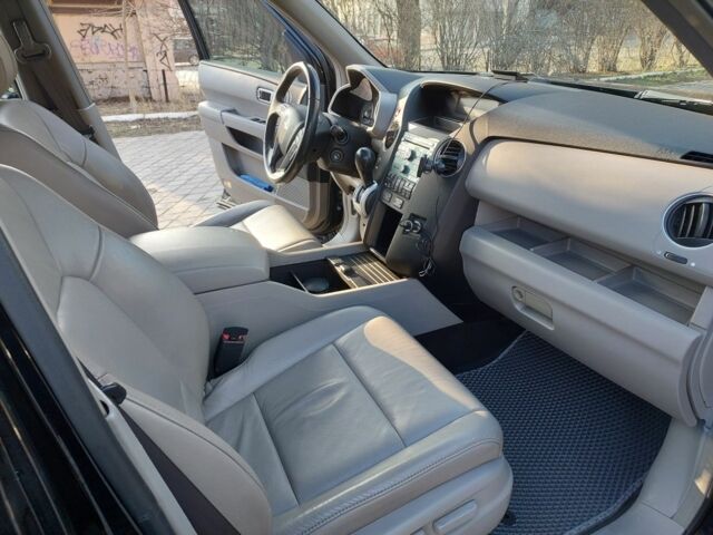 Черный Хонда Пилот, объемом двигателя 3.5 л и пробегом 167 тыс. км за 13900 $, фото 11 на Automoto.ua