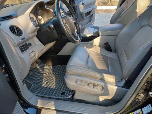 Черный Хонда Пилот, объемом двигателя 3.5 л и пробегом 167 тыс. км за 13900 $, фото 6 на Automoto.ua