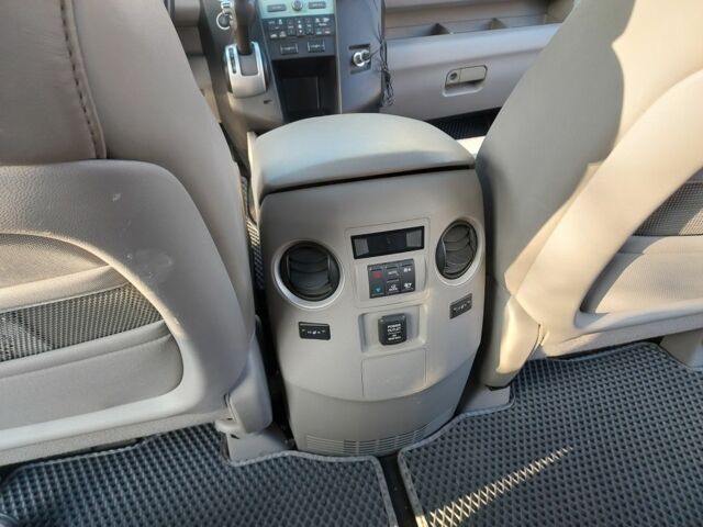 Черный Хонда Пилот, объемом двигателя 3.5 л и пробегом 167 тыс. км за 13900 $, фото 19 на Automoto.ua