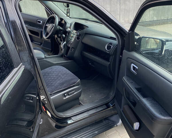 Чорний Хонда Пілот, об'ємом двигуна 3.5 л та пробігом 330 тис. км за 11900 $, фото 7 на Automoto.ua