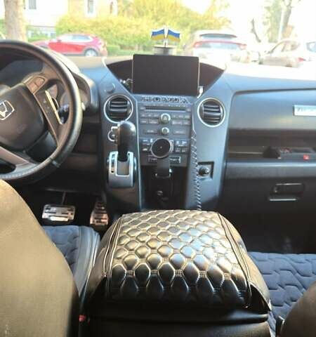 Чорний Хонда Пілот, об'ємом двигуна 3.5 л та пробігом 340 тис. км за 14000 $, фото 2 на Automoto.ua