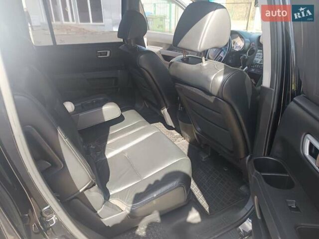 Черный Хонда Пилот, объемом двигателя 3.47 л и пробегом 260 тыс. км за 9000 $, фото 12 на Automoto.ua