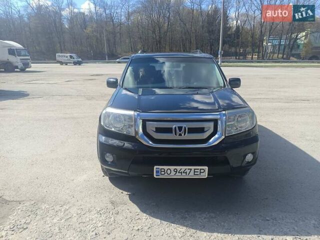 Черный Хонда Пилот, объемом двигателя 3.47 л и пробегом 260 тыс. км за 9000 $, фото 1 на Automoto.ua