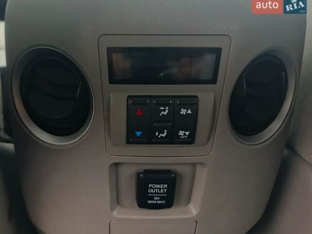 Хонда Пілот 2011 у Рівному на Automoto.ua Чорний Хонда Пілот, об'ємом двигуна 3.5 л та пробігом 230 тис. км за 11300 $, фото 11 на Automoto.ua