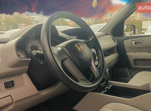 Хонда Пілот 2011 у Рівному на Automoto.ua Чорний Хонда Пілот, об'ємом двигуна 3.5 л та пробігом 230 тис. км за 11300 $, фото 2 на Automoto.ua