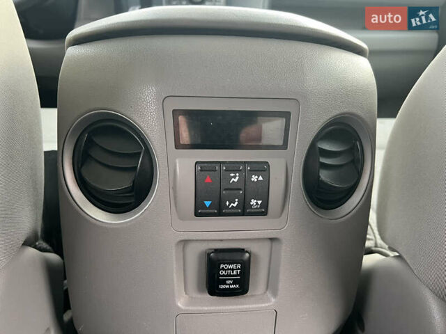 Чорний Хонда Пілот, об'ємом двигуна 3.47 л та пробігом 240 тис. км за 9999 $, фото 21 на Automoto.ua