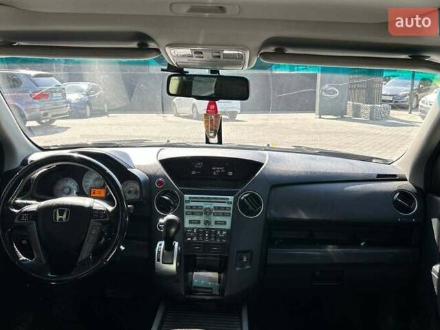 Чорний Хонда Пілот, об'ємом двигуна 3.47 л та пробігом 331 тис. км за 13700 $, фото 11 на Automoto.ua