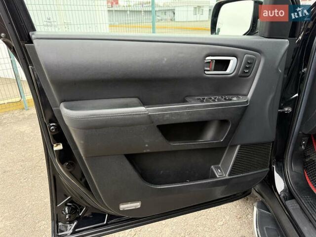 Чорний Хонда Пілот, об'ємом двигуна 3.47 л та пробігом 268 тис. км за 15990 $, фото 9 на Automoto.ua