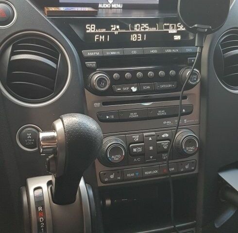 Черный Хонда Пилот, объемом двигателя 3.5 л и пробегом 267 тыс. км за 16500 $, фото 8 на Automoto.ua