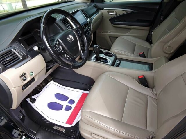 Хонда Пилот 2016 в Киеве на Automoto.ua Черный Хонда Пилот, объемом двигателя 3.5 л и пробегом 80 тыс. км за 7000 $, фото 5 на Automoto.ua