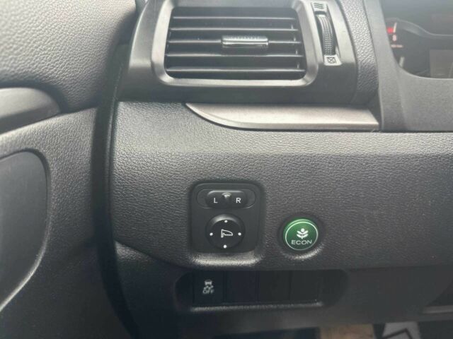 Чорний Хонда Пілот, об'ємом двигуна 3.5 л та пробігом 75 тис. км за 4500 $, фото 7 на Automoto.ua