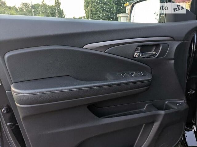 Черный Хонда Пилот, объемом двигателя 3.5 л и пробегом 111 тыс. км за 27290 $, фото 15 на Automoto.ua