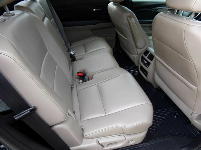 Хонда Пилот 2016 в Киеве на Automoto.ua Черный Хонда Пилот, объемом двигателя 3.5 л и пробегом 80 тыс. км за 7000 $, фото 9 на Automoto.ua