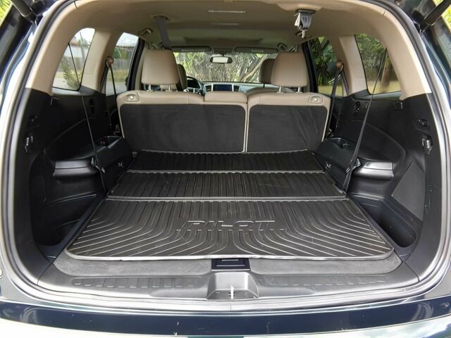 Хонда Пилот 2016 в Киеве на Automoto.ua Черный Хонда Пилот, объемом двигателя 3.5 л и пробегом 80 тыс. км за 7000 $, фото 10 на Automoto.ua