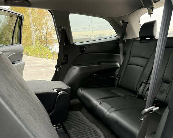 Черный Хонда Пилот, объемом двигателя 3.47 л и пробегом 162 тыс. км за 22000 $, фото 13 на Automoto.ua