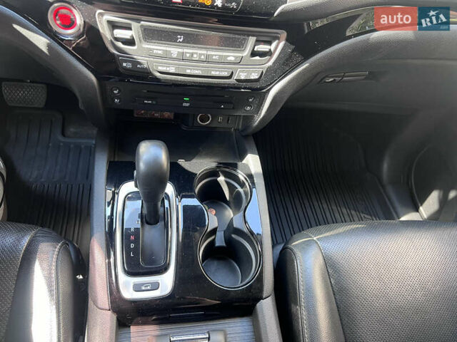 Черный Хонда Пилот, объемом двигателя 3 л и пробегом 192 тыс. км за 23499 $, фото 15 на Automoto.ua