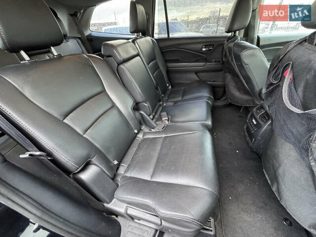 Чорний Хонда Пілот, об'ємом двигуна 3.47 л та пробігом 114 тис. км за 21990 $, фото 35 на Automoto.ua