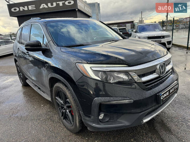 Чорний Хонда Пілот, об'ємом двигуна 3.47 л та пробігом 114 тис. км за 21990 $, фото 4 на Automoto.ua