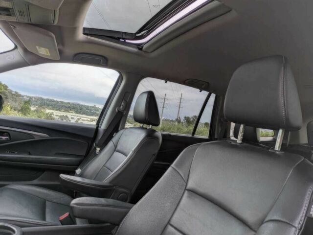 Чорний Хонда Пілот, об'ємом двигуна 3.5 л та пробігом 38 тис. км за 18000 $, фото 9 на Automoto.ua