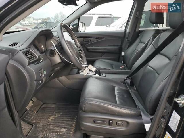 Чорний Хонда Пілот, об'ємом двигуна 3.47 л та пробігом 87 тис. км за 17528 $, фото 6 на Automoto.ua
