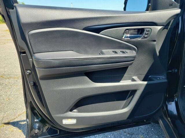 Хонда Пилот 2021 в Житомире на Automoto.ua Черный Хонда Пилот, объемом двигателя 3.5 л и пробегом 21 тыс. км за 7500 $, фото 11 на Automoto.ua