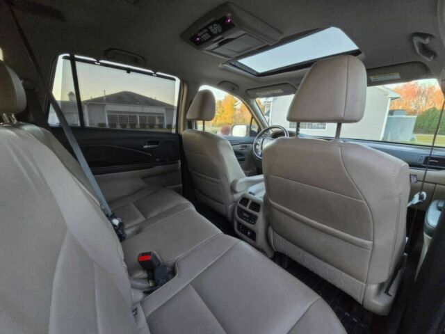 Хонда Пилот 2017 в Днепре (Днепропетровске) на Automoto.ua Красный Хонда Пилот, объемом двигателя 3.5 л и пробегом 58 тыс. км за 18500 $, фото 12 на Automoto.ua