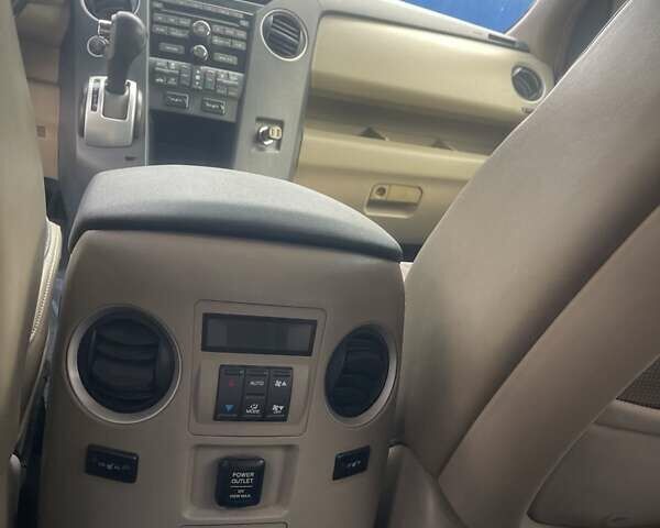 Червоний Хонда Пілот, об'ємом двигуна 3.47 л та пробігом 350 тис. км за 11500 $, фото 13 на Automoto.ua