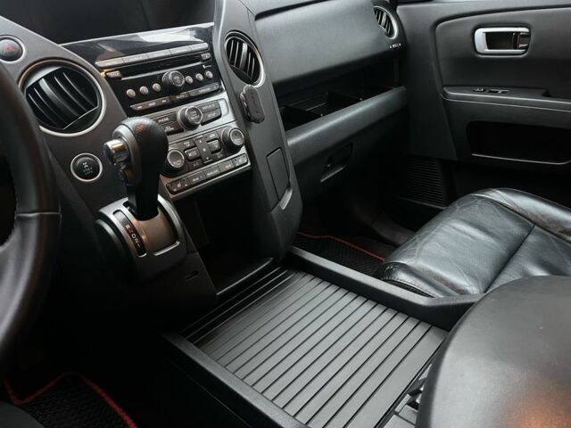 Красный Хонда Пилот, объемом двигателя 3.5 л и пробегом 152 тыс. км за 13999 $, фото 15 на Automoto.ua