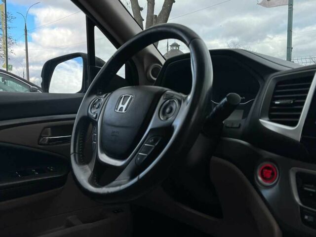 Красный Хонда Пилот, объемом двигателя 3.5 л и пробегом 246 тыс. км за 17300 $, фото 17 на Automoto.ua