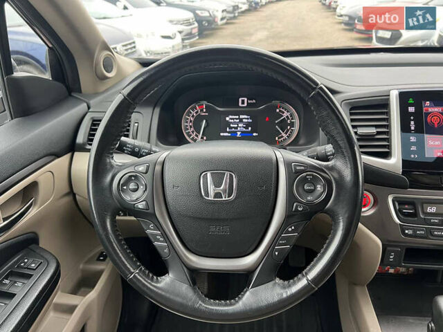 Красный Хонда Пилот, объемом двигателя 3.47 л и пробегом 179 тыс. км за 19999 $, фото 25 на Automoto.ua