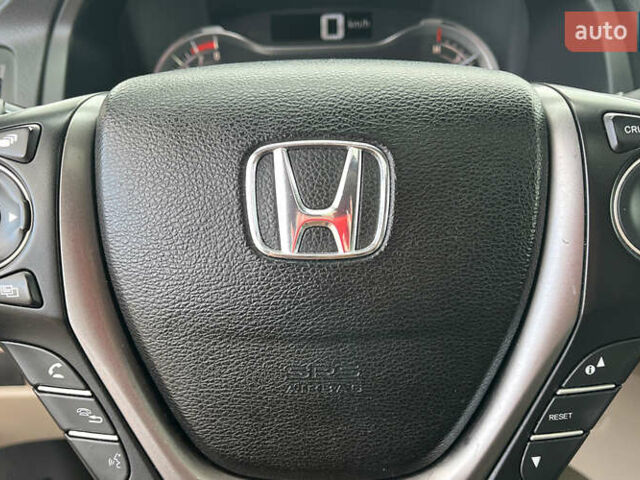 Красный Хонда Пилот, объемом двигателя 3.47 л и пробегом 246 тыс. км за 17300 $, фото 12 на Automoto.ua