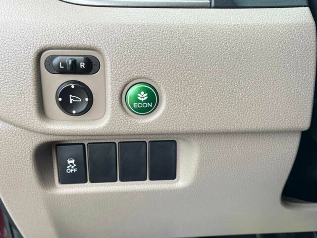 Красный Хонда Пилот, объемом двигателя 3.5 л и пробегом 246 тыс. км за 17300 $, фото 13 на Automoto.ua