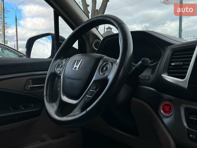 Красный Хонда Пилот, объемом двигателя 3.47 л и пробегом 246 тыс. км за 17300 $, фото 17 на Automoto.ua