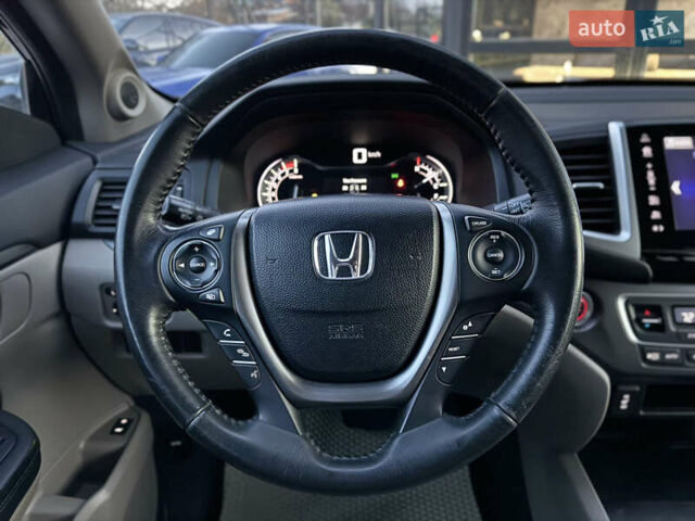 Красный Хонда Пилот, объемом двигателя 3.47 л и пробегом 138 тыс. км за 18899 $, фото 8 на Automoto.ua