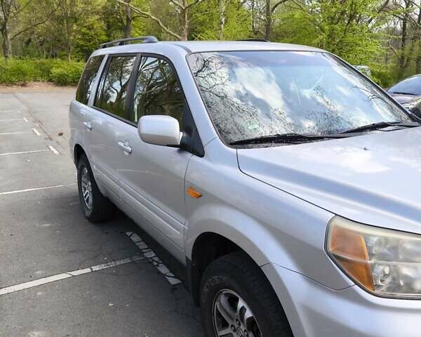 Серый Хонда Пилот, объемом двигателя 3.5 л и пробегом 202 тыс. км за 7800 $, фото 6 на Automoto.ua