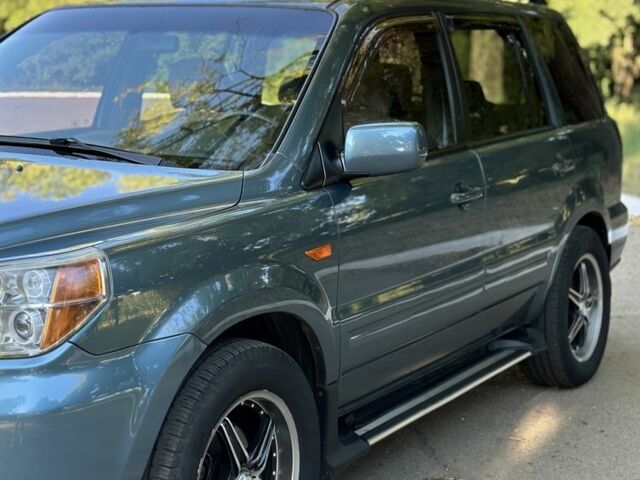 Сірий Хонда Пілот, об'ємом двигуна 3.5 л та пробігом 240 тис. км за 9200 $, фото 23 на Automoto.ua