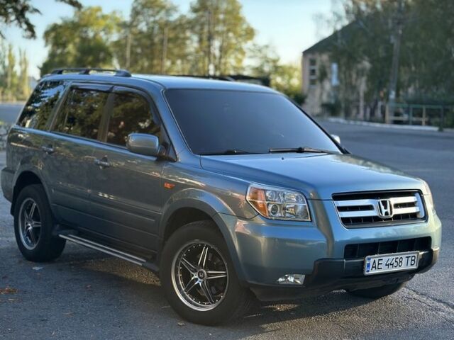 Серый Хонда Пилот, объемом двигателя 3.5 л и пробегом 240 тыс. км за 9200 $, фото 1 на Automoto.ua
