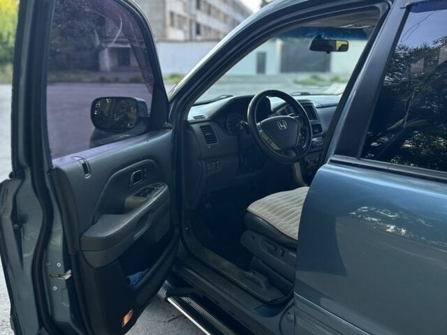 Сірий Хонда Пілот, об'ємом двигуна 3.5 л та пробігом 240 тис. км за 9200 $, фото 19 на Automoto.ua