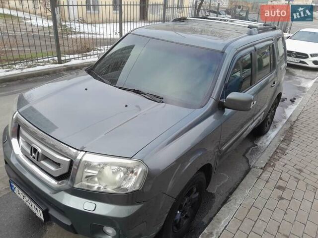 Хонда Пилот 2008 в Киеве на Automoto.ua Серый Хонда Пилот, объемом двигателя 3.47 л и пробегом 340 тыс. км за 11050 $, фото 18 на Automoto.ua
