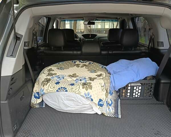 Сірий Хонда Пілот, об'ємом двигуна 3.5 л та пробігом 239 тис. км за 13000 $, фото 11 на Automoto.ua