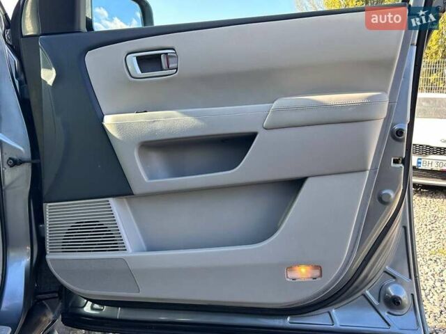 Сірий Хонда Пілот, об'ємом двигуна 3.5 л та пробігом 250 тис. км за 11800 $, фото 34 на Automoto.ua