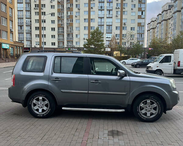 Хонда Пилот 2008 в Вишневом на Automoto.ua Серый Хонда Пилот, объемом двигателя 3.5 л и пробегом 183 тыс. км за 10800 $, фото 3 на Automoto.ua