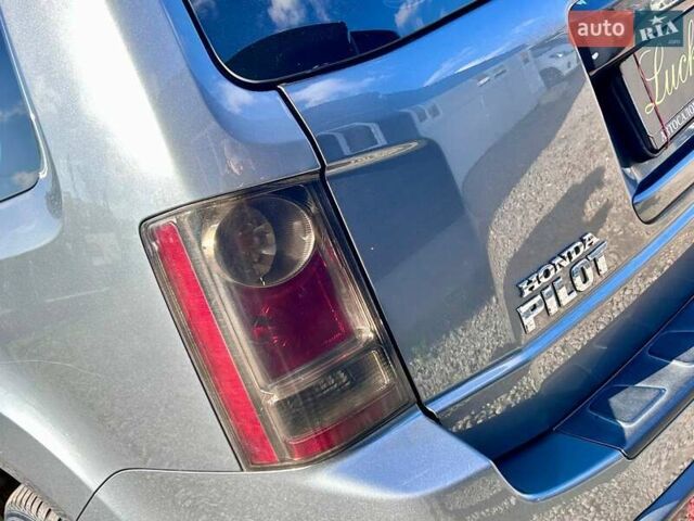 Сірий Хонда Пілот, об'ємом двигуна 3.5 л та пробігом 250 тис. км за 11800 $, фото 9 на Automoto.ua